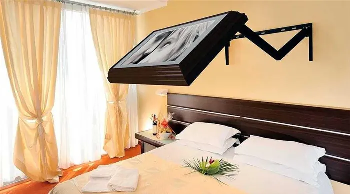 Мебель для спальни с телевизором