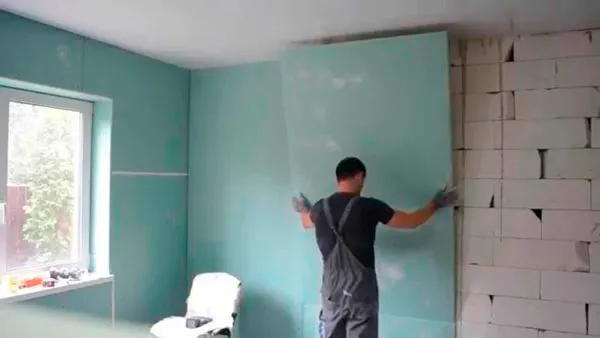 Подготовка стен под покраску вручную