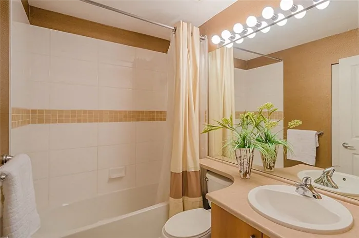 Дизайн маленькой ванной комнаты - цветовые сочетания