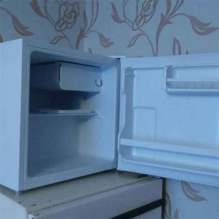 Камерный холодильник DEXP