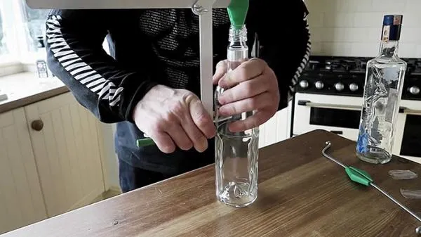 Как разрезать стеклянные бутылки в домашних условиях