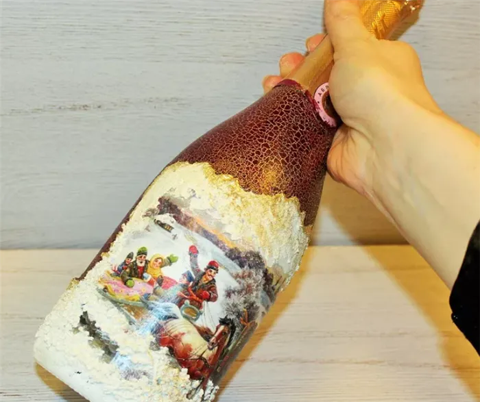 Как собственноручно украсить бутылку шампанского на Новый год 2022 года