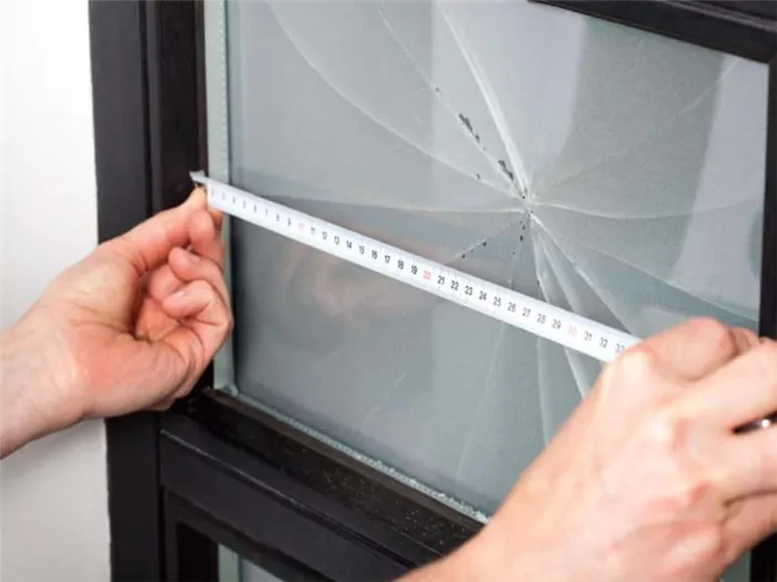 Как заменить стекло межкомнатной двери